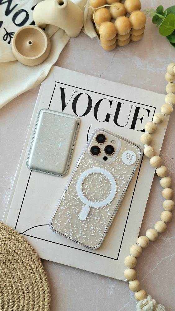 قاب شفاف مگ سیف طرح برف گوشی آیفون 15