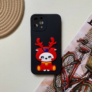 قاب سیلیکونی عروسکی طرح  برجسته گوزن گوشی آیفون 11 پرو