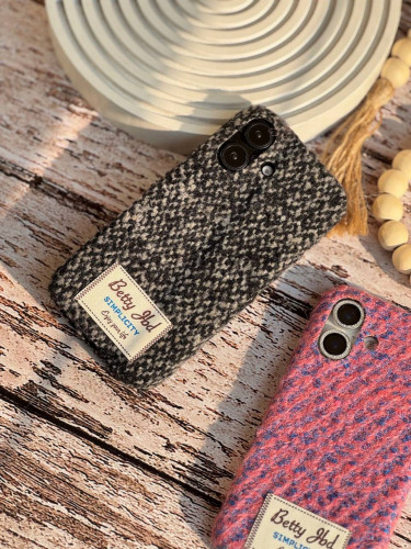 Wool iPhone 15 Pro Max case