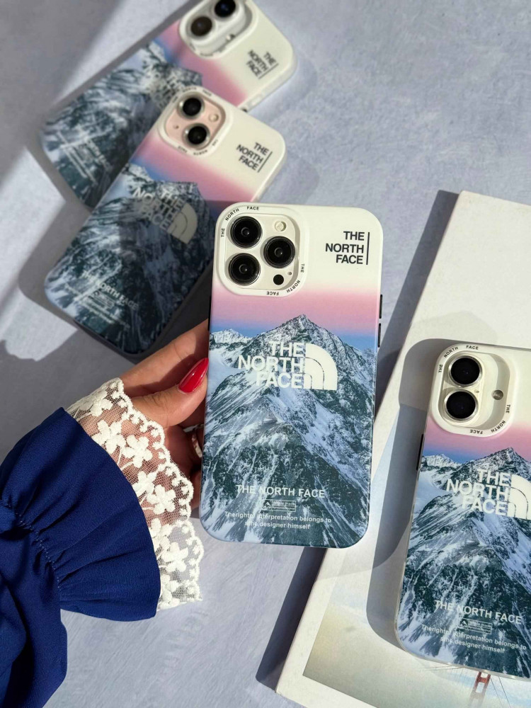 قاب The North Face طرح Alpine Mood گوشی آیفون 14 پرو